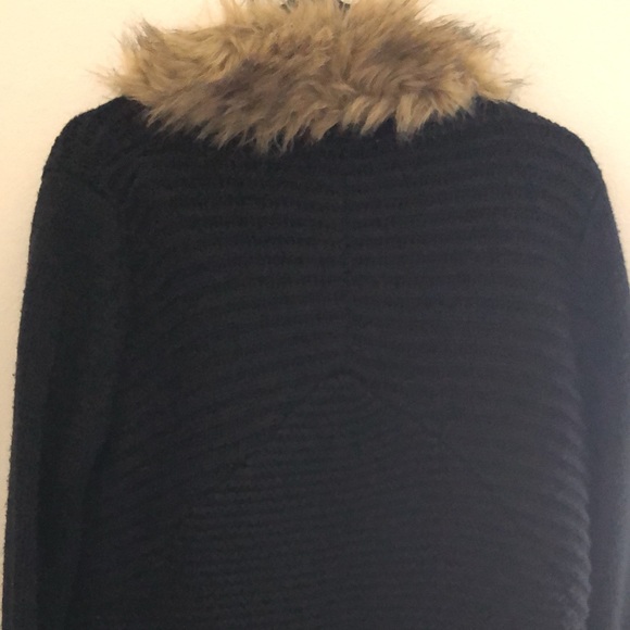 Thick Faux Fur winter cardigan - Picture 3 of 4